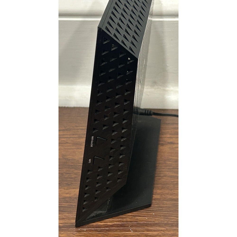 Netgear R6200v2 w/power supply R6200 Smart WiFi Router Bundle - Picture 10 of 16